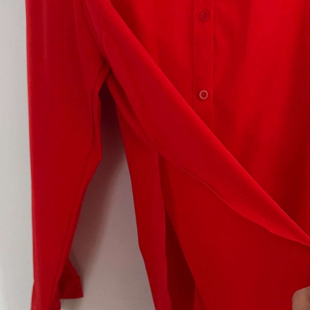 Classic Red Button-Up Shirt, long with side slits, Size XXL - Picture 2 of 2